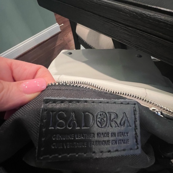 ISADORA Large Square Quilting Leather Shoulder Bag - Picture 8 of 9